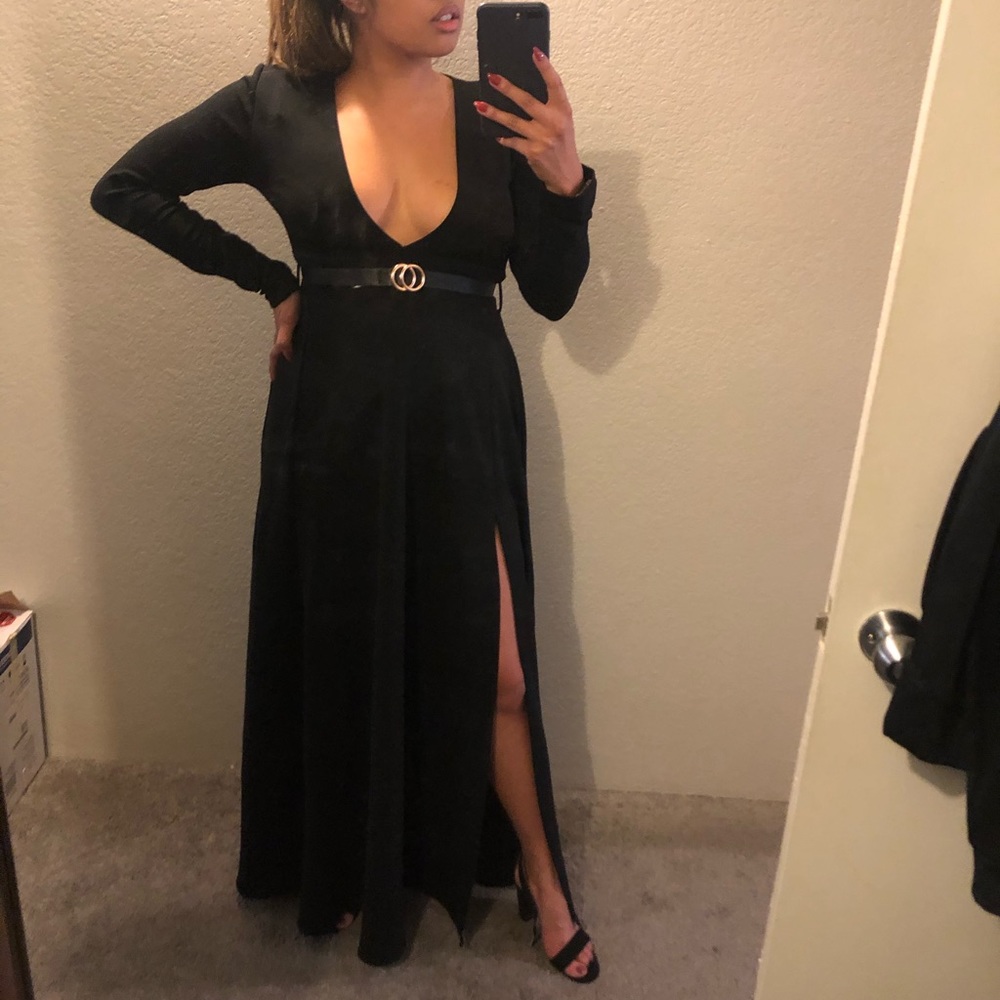 Black Long Sleeve Plunge Maxi Dress with high slit